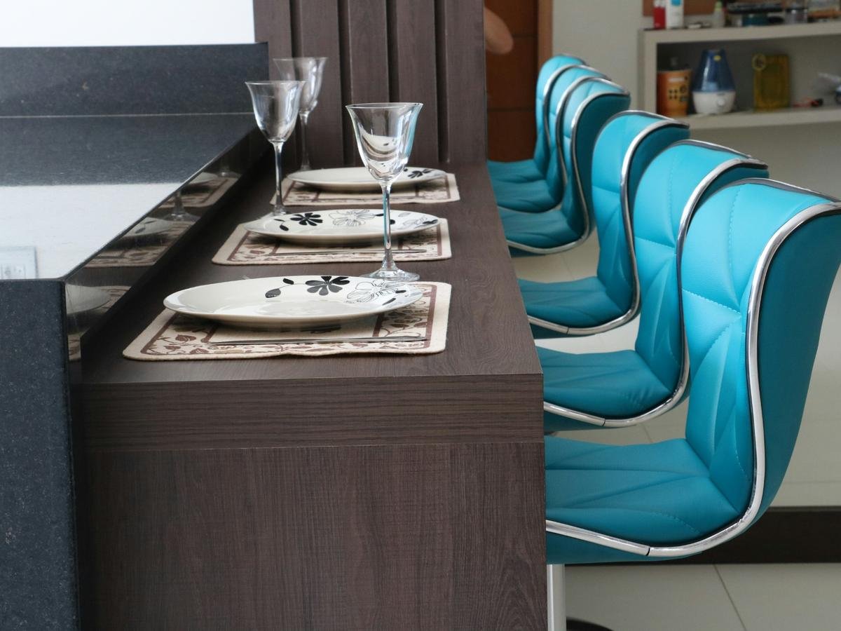 Custom Restaurant Furniture